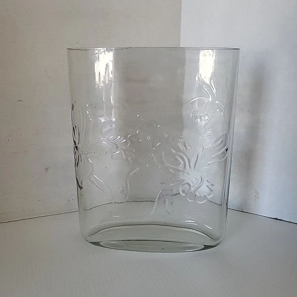 Pier‎ 1 Floral Hand Blown Glass Embossed Vase 10